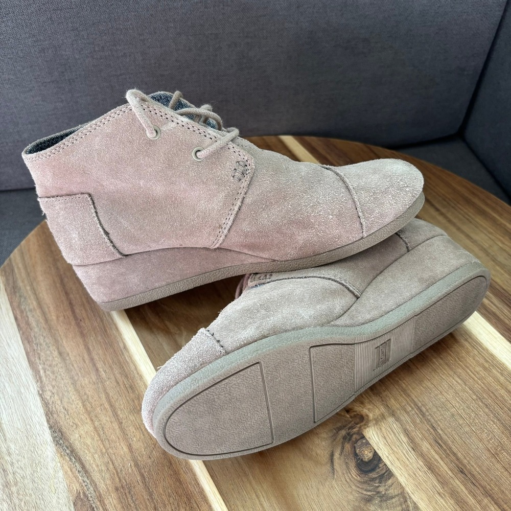 TOMS Tan Suede Desert Wedge Lace Up Ankle Boots